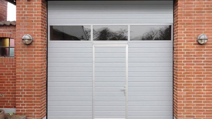 ворота с окнами в Краснодаре